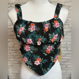 Madden NYC Women's XXL (19) Floral Sleeveless Crop Handkerchief Top